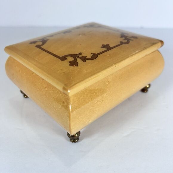 VTG Jewelry Music Box For Rings Made In Italy 4.5” San Francisco Music Box Co. - Picture 6 of 15